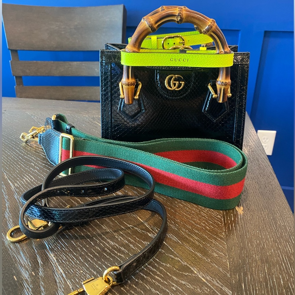 Rare Gucci python Diana